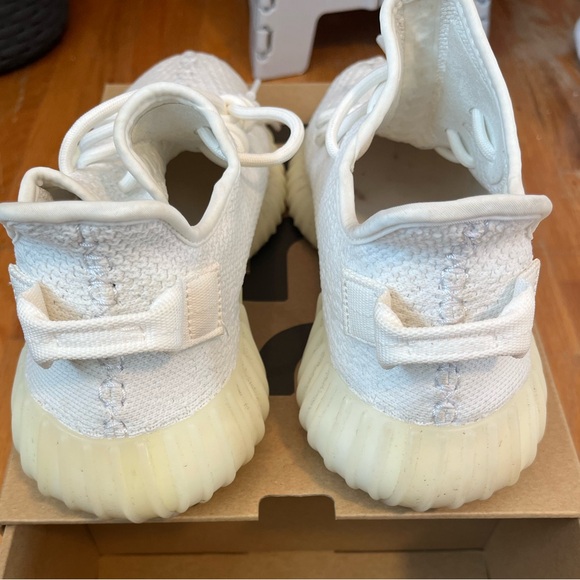ADIDAS YEEZY BOOST 350 V2 - White - Size 7 (with box) - Picture 3 of 5